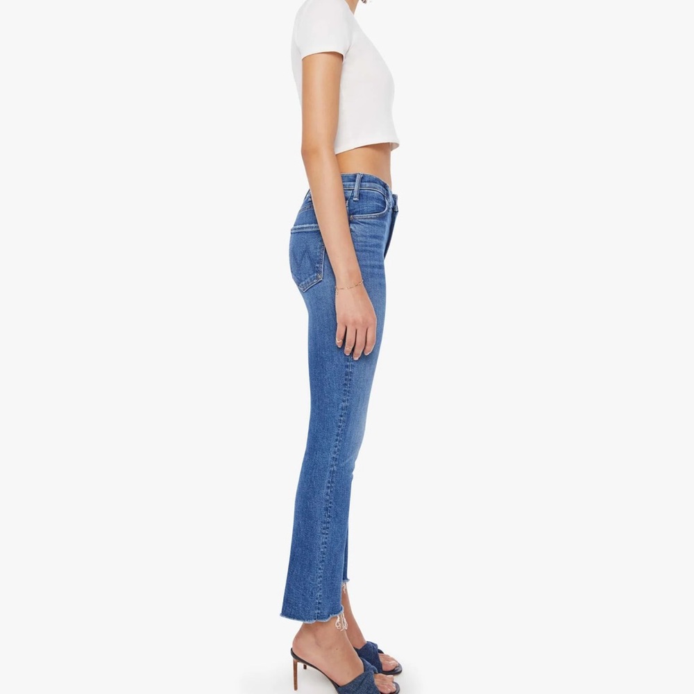 MOTHER Hustler Ankle Fray Jeans - Picture 8 of 10